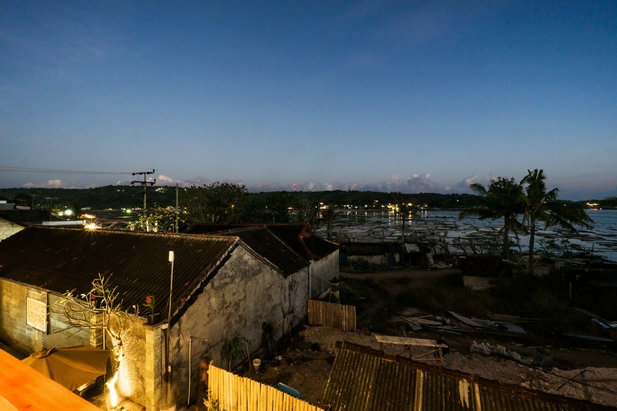 Seaweed Guesthouse Nusa Lembongan  Exterior photo